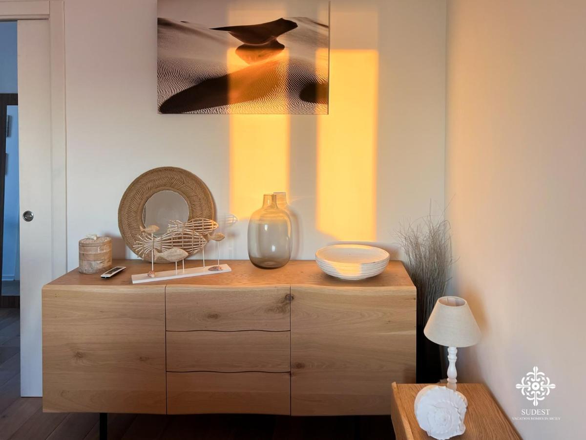 Infinito - Attico Sul Mare Apartment เวียสเต ภายนอก รูปภาพ