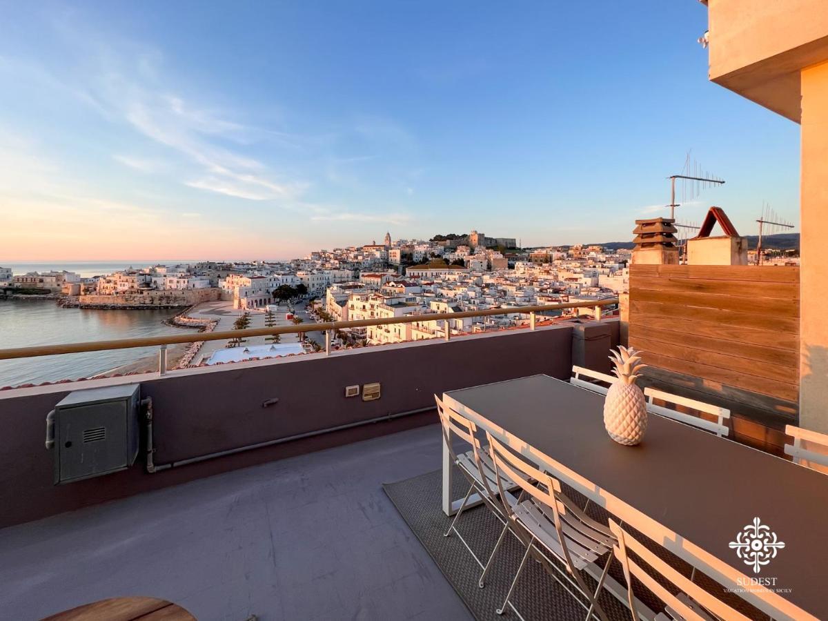 Infinito - Attico Sul Mare Apartment เวียสเต ภายนอก รูปภาพ