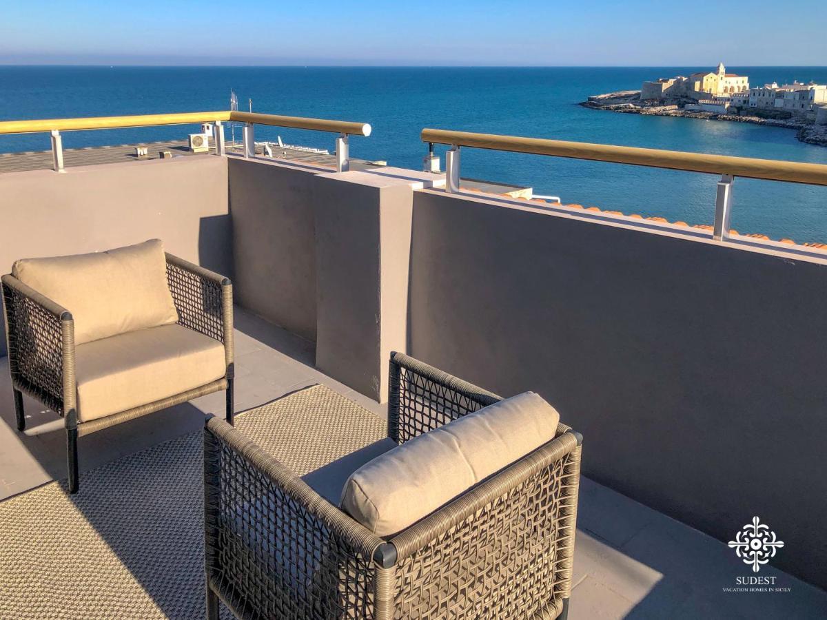 Infinito - Attico Sul Mare Apartment เวียสเต ภายนอก รูปภาพ