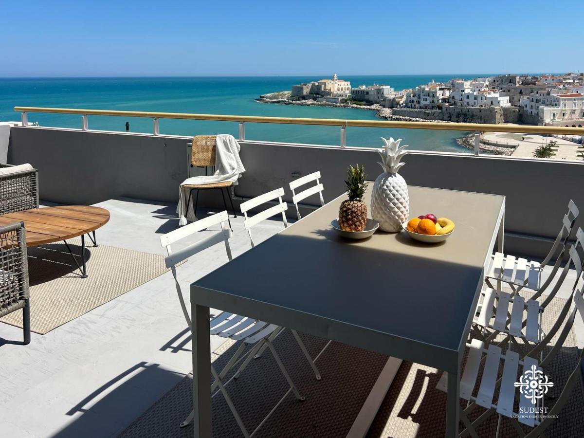 Infinito - Attico Sul Mare Apartment เวียสเต ภายนอก รูปภาพ