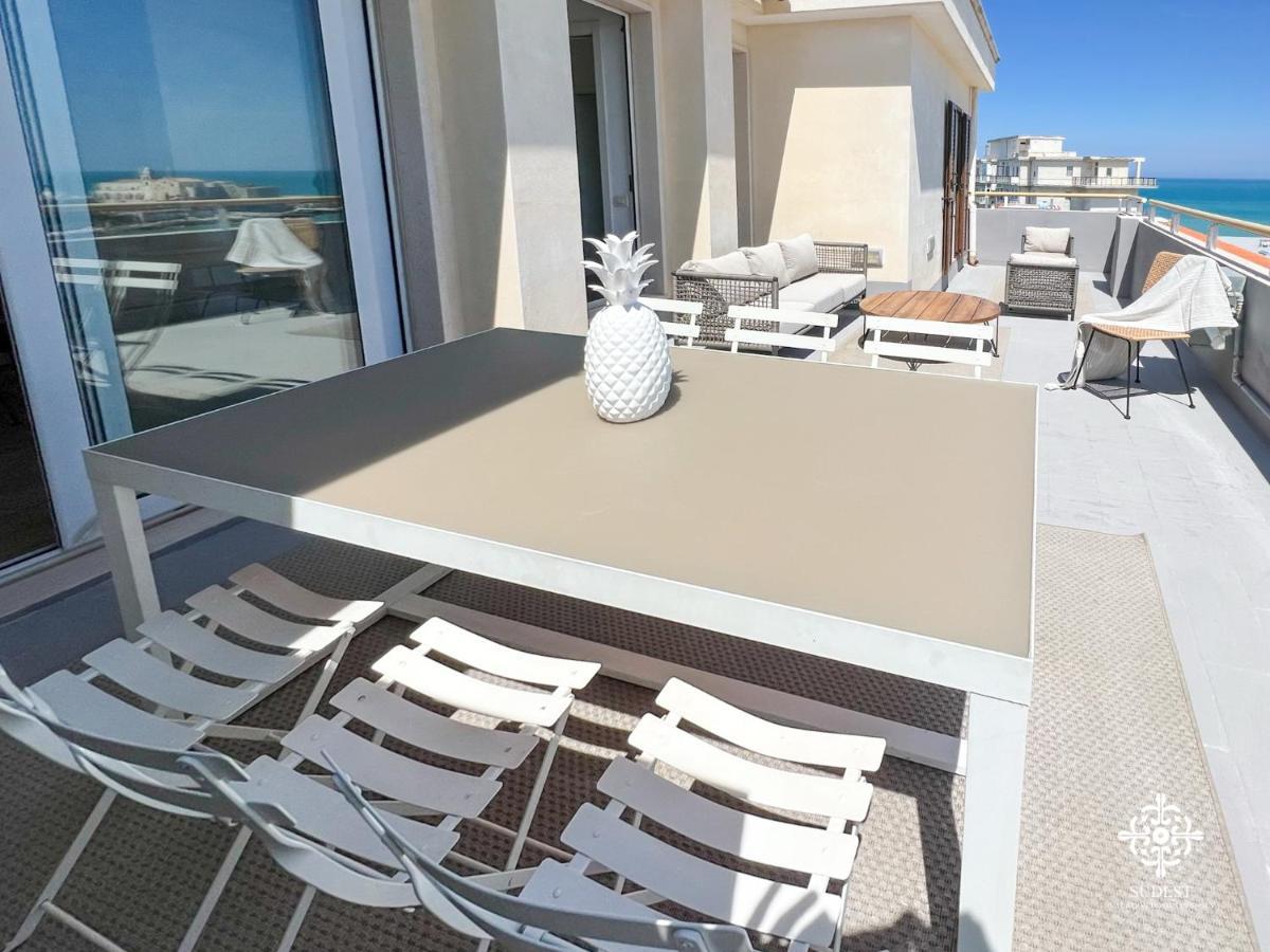 Infinito - Attico Sul Mare Apartment เวียสเต ภายนอก รูปภาพ